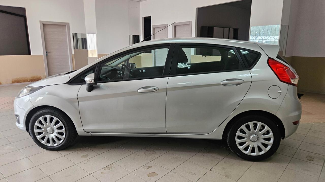 Ford Fiesta 1.5 TDCi 75CV 5 porte