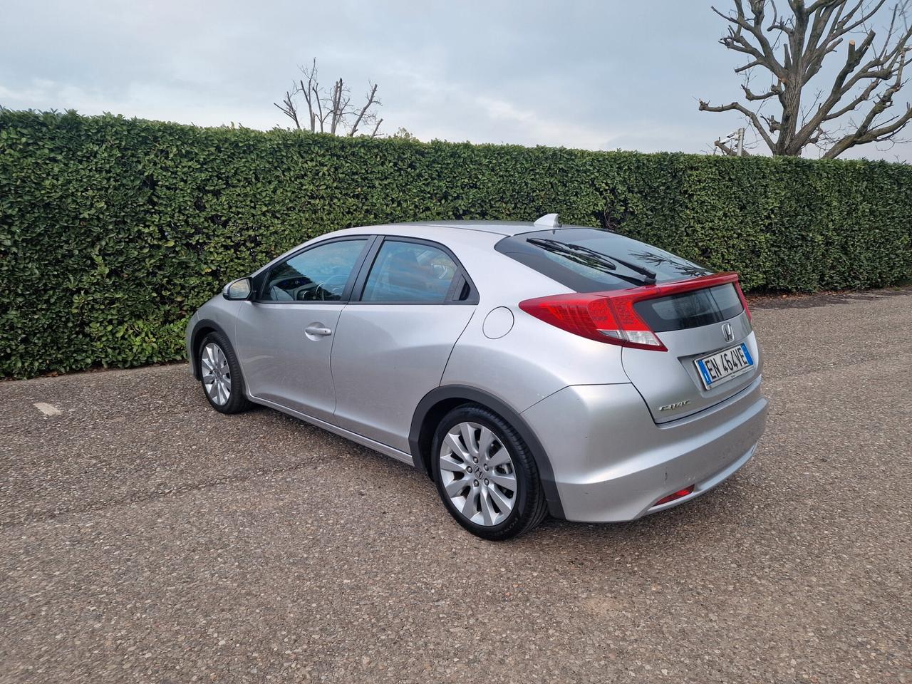 Honda Civic 1.4 i-VTEC Sport 2012