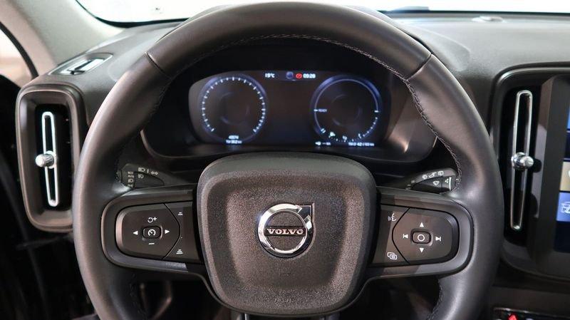 Volvo XC40 Recharge T4 Recharge Plug-in auto Essential