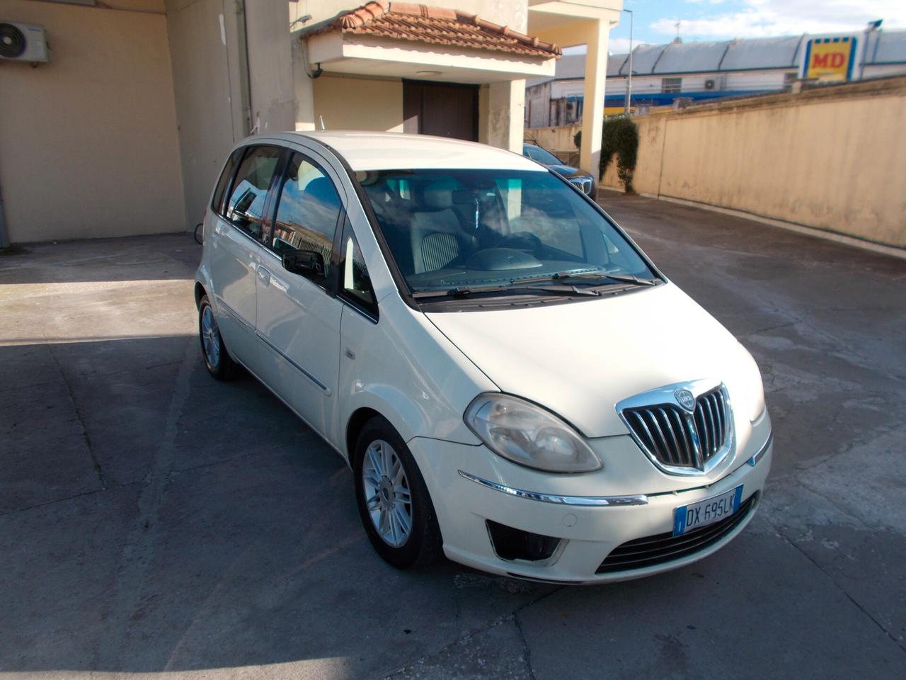 Lancia MUSA 1.6 Multijet Oro Plus