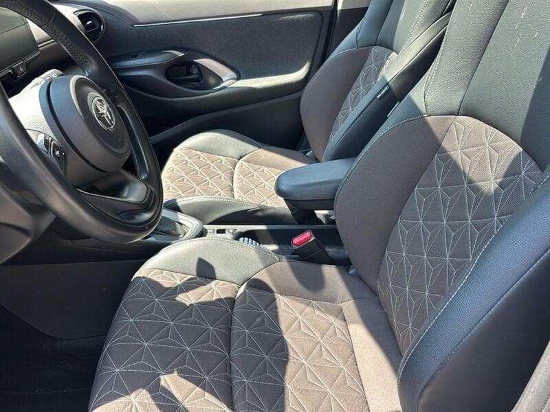 Toyota Yaris Cross 1.5H (116 CV) E-CVT Lounge