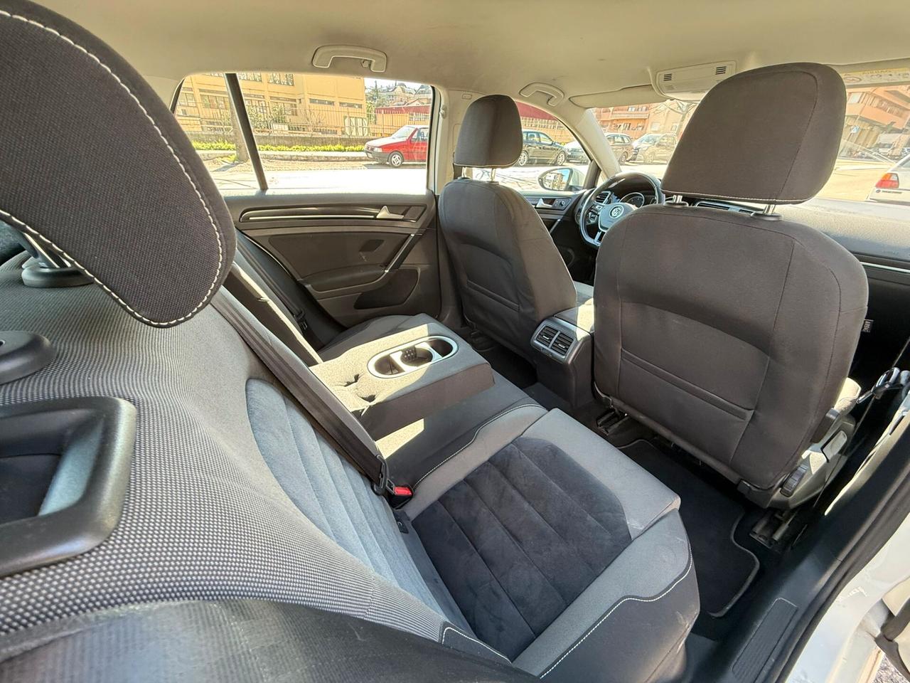 VOLKSWAGEN GOLF VII 1,6 TDI 110 CV MAN HIGHLINE 5P