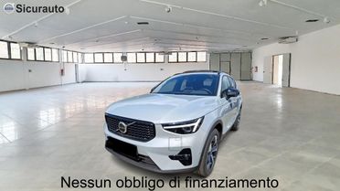 VOLVO Xc40 B3 Mild Hybrid Automatico Ultra Dark
