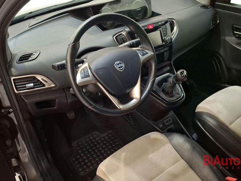 Lancia Ypsilon Ypsilon 1.2 Platinum 69cv