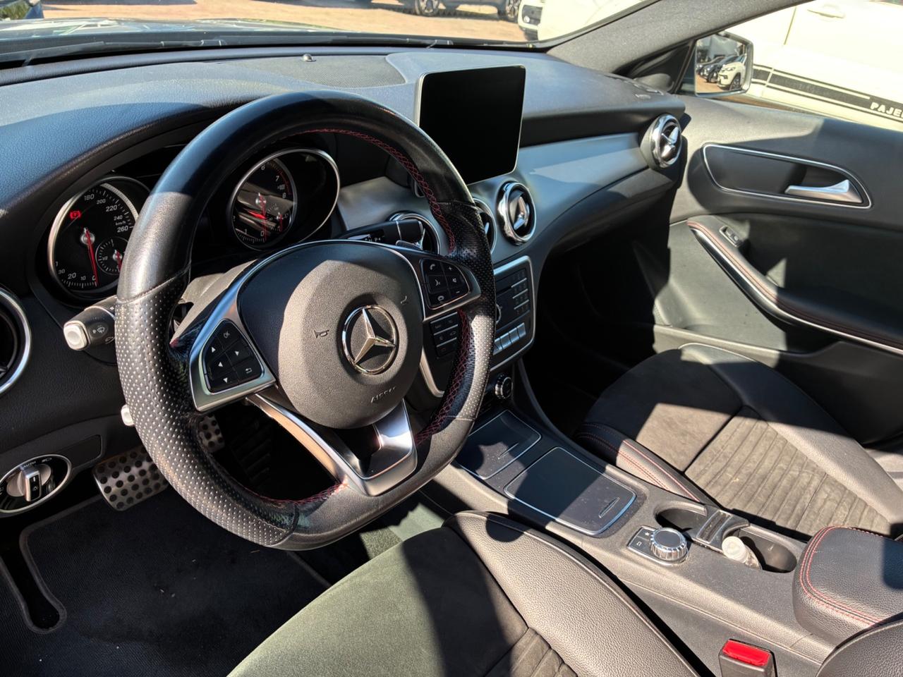Mercedes-benz GLA 180 200 Premium