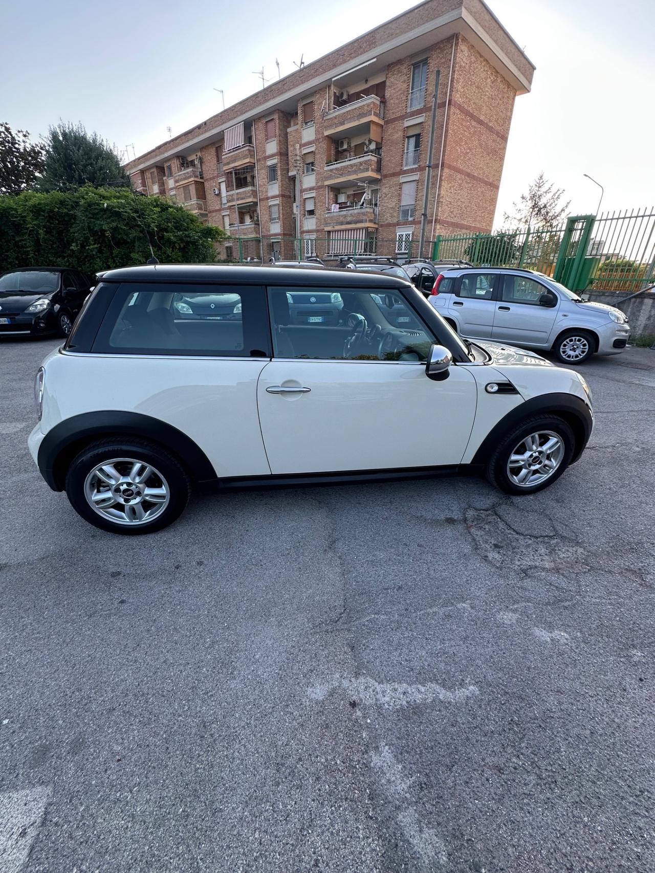 Mini Mini 1.6 16V One (55kW)