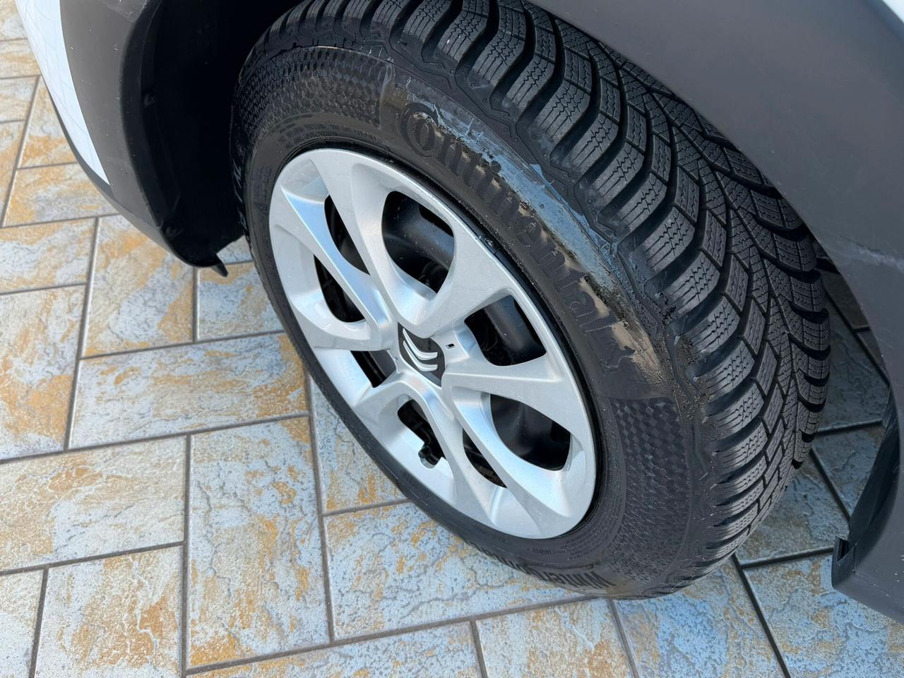Citroen C3 BlueHDi 100 S&S Van Feel - 2 POSTI