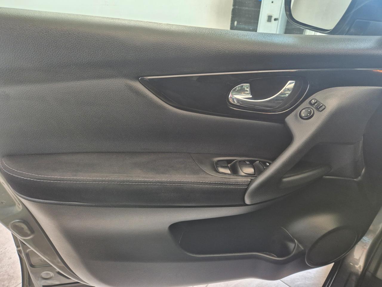 Nissan Qashqai 1.5 dCi N-Connecta