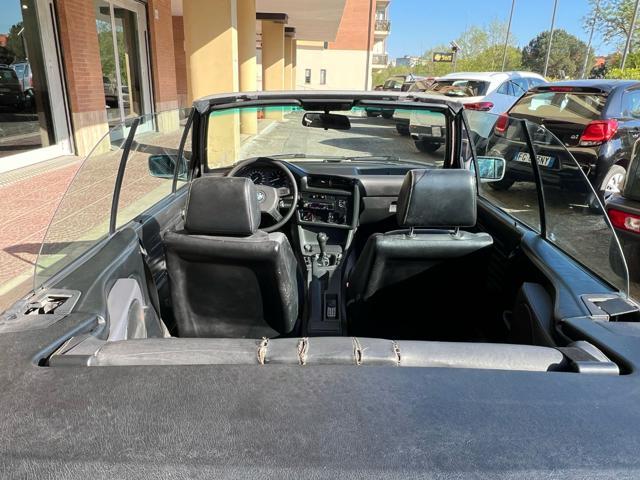 BMW 320 i Cabriolet