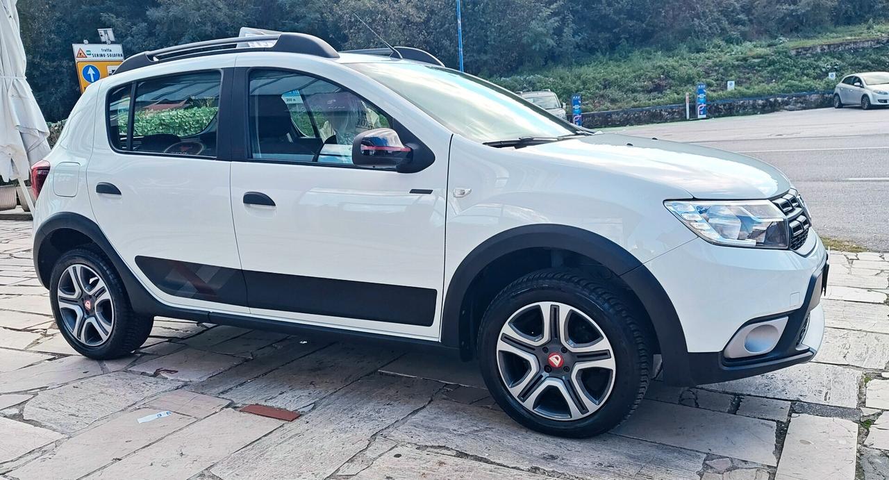 DACIA SANDERO STEPWAY 1.5 BLUE DCI 95 CV TECHROAD