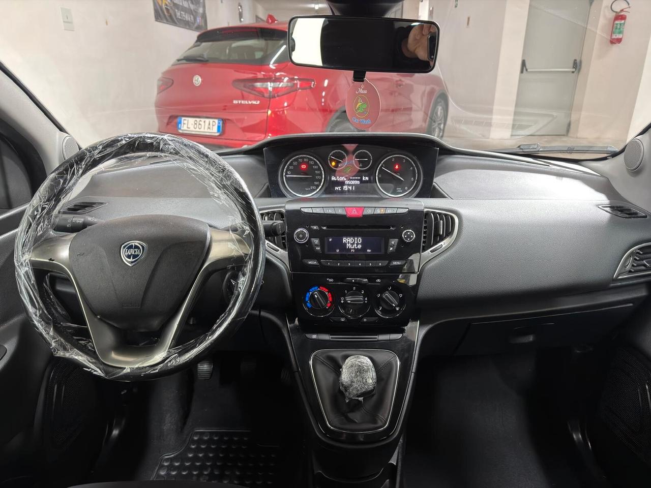 Lancia Ypsilon 1.3 MJT 16V 95 CV 5 porte S&S Platinum