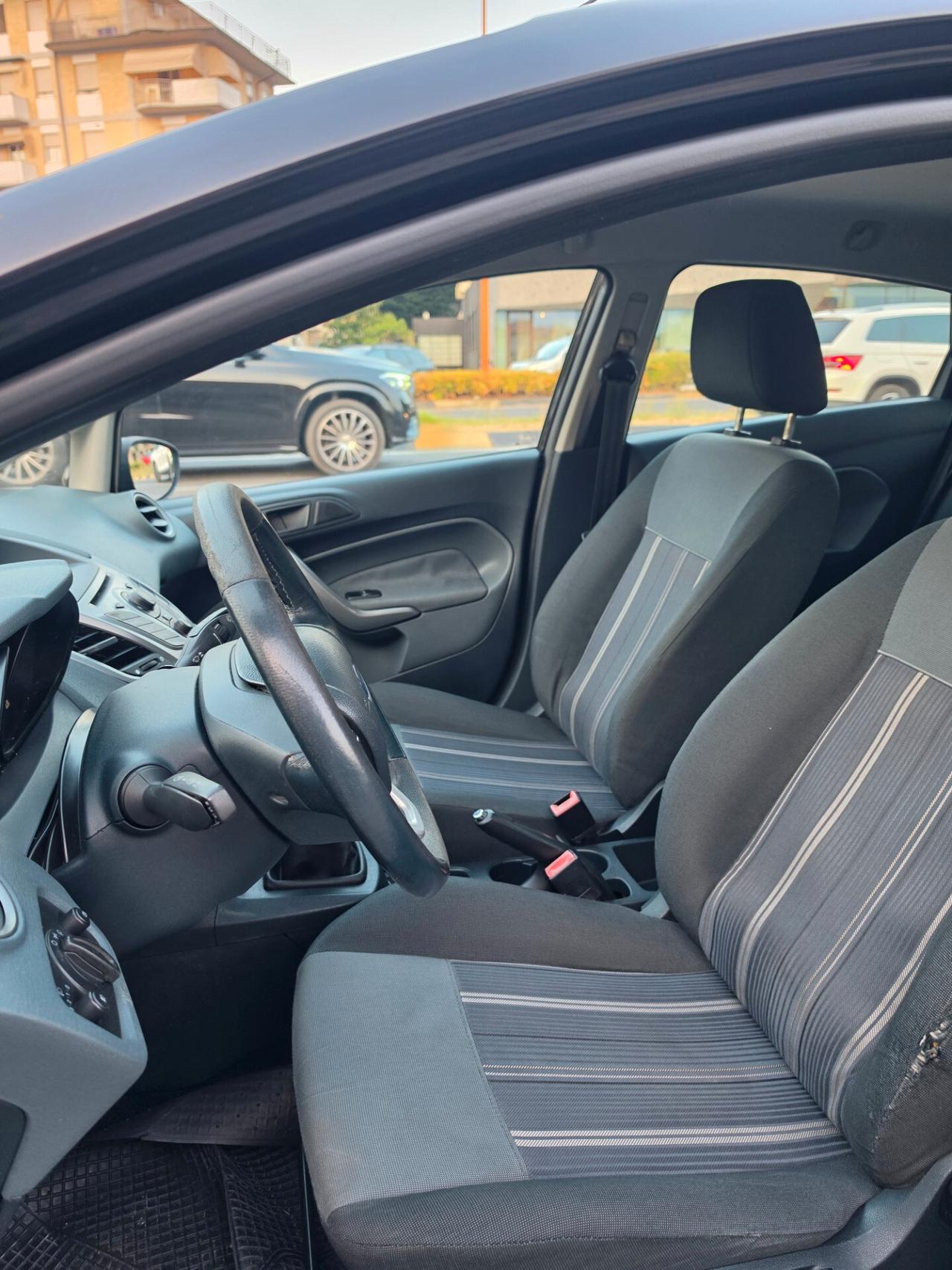 Ford Fiesta 1.4 5 porte Bz.- GPL Titanium