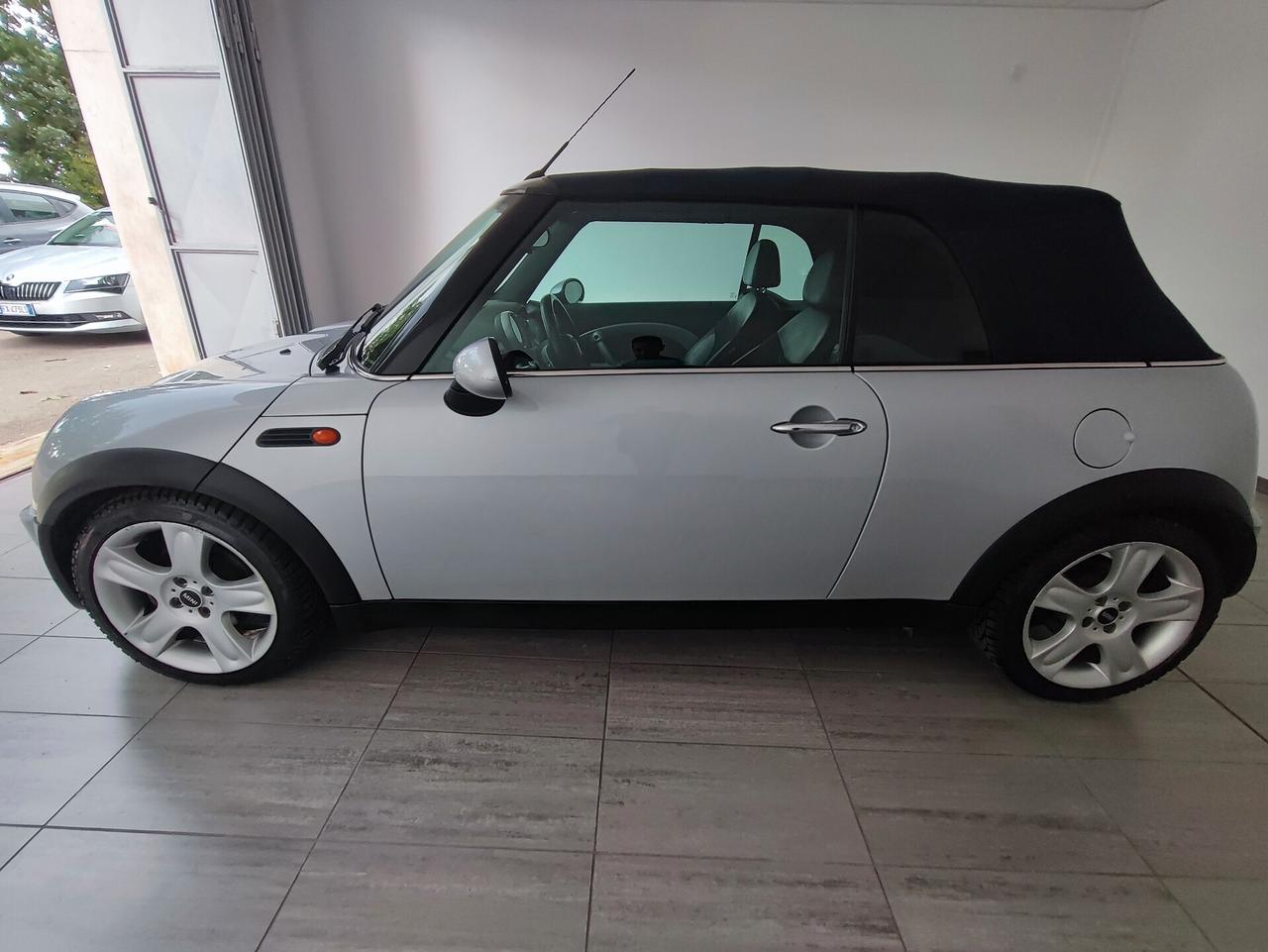 Mini 1.6 16V Cooper Cabrio