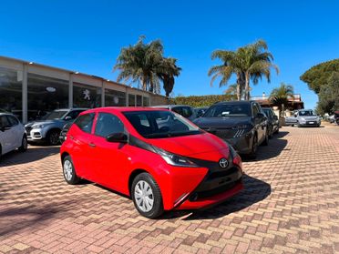 Toyota Aygo 1.0 VVT-i 69 CV 5 porte x-cool