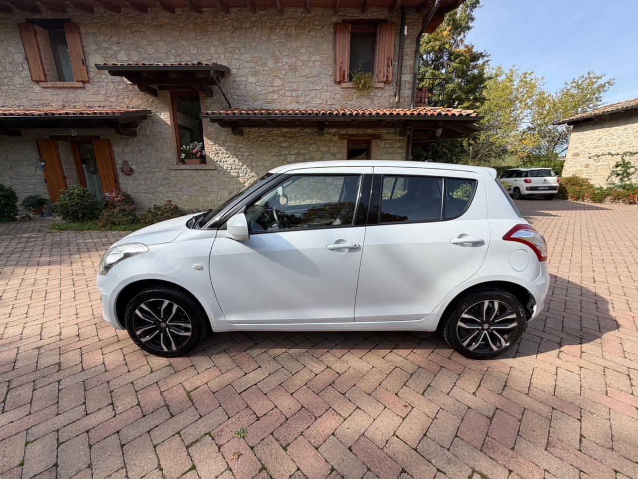 Suzuki Swift 1.2 GPL Dualjet 4WD 5 porte B-Top Snow