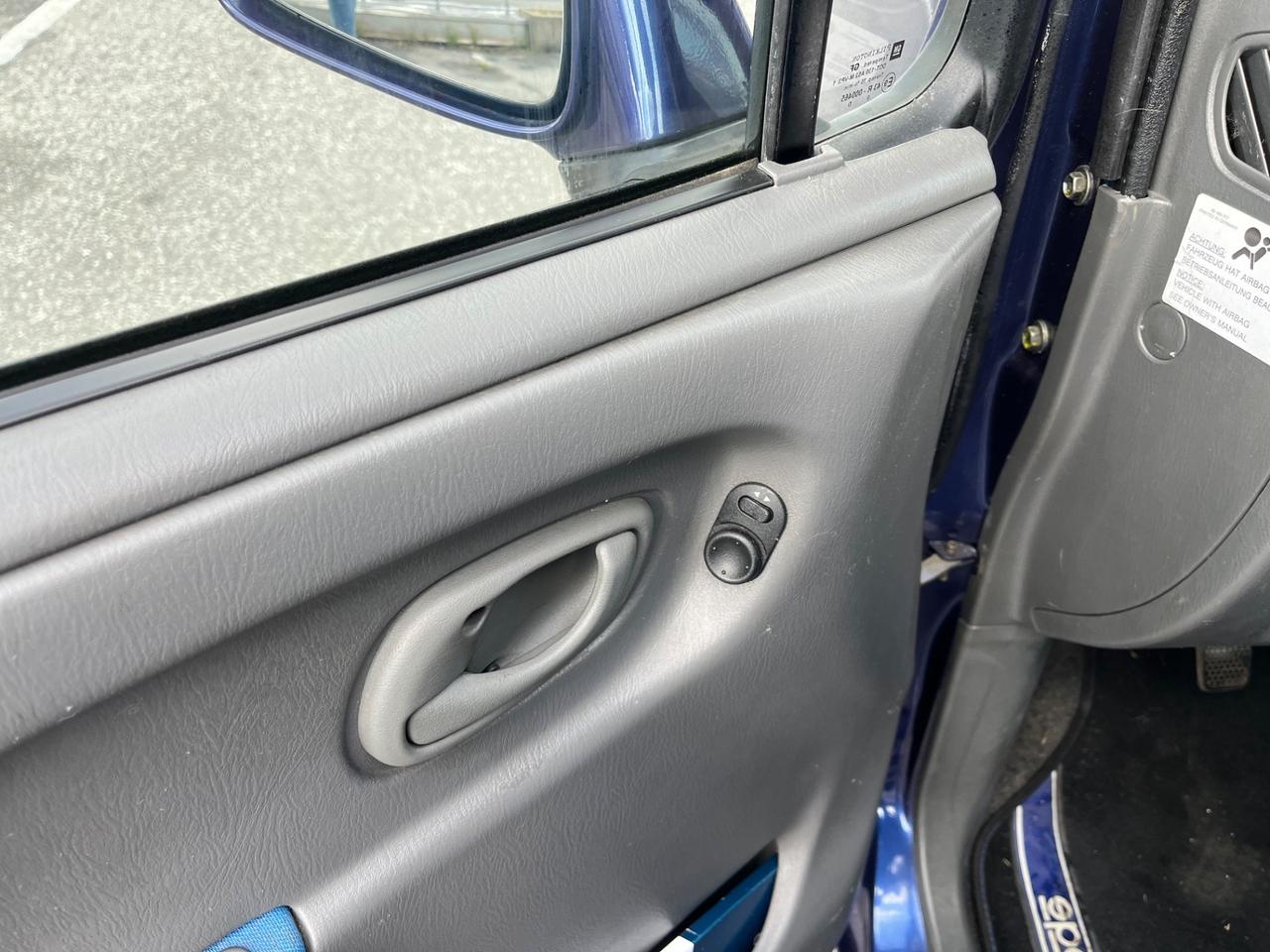 Opel Agila 1.0 12V Comfort