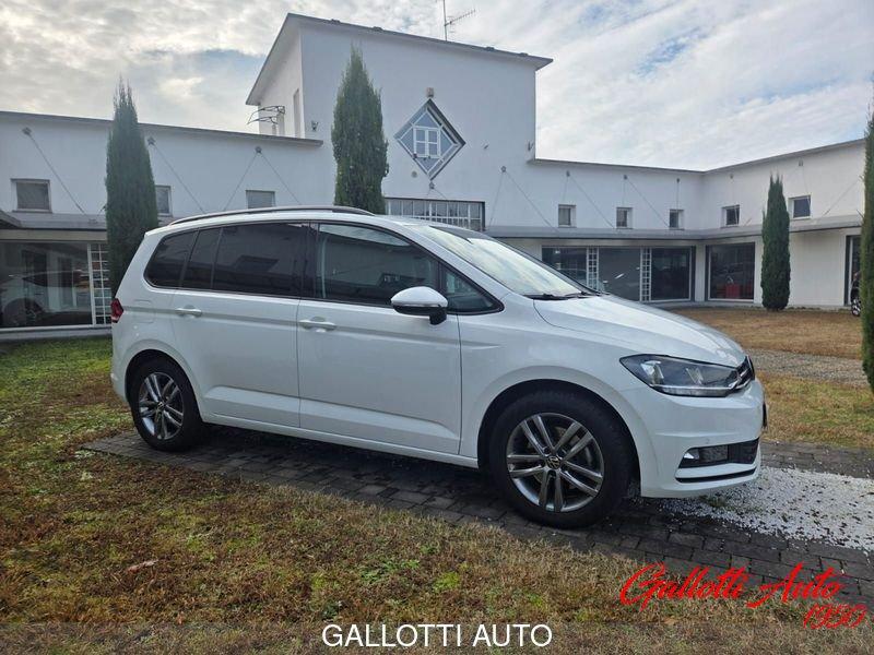 Volkswagen Touran 1.5 TSI ACT DSG BlueMotion Technology