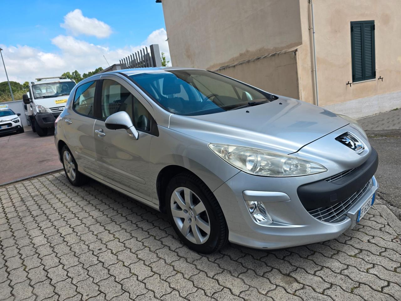 Peugeot 308 1.6 HDi 150CV 5p. Allure