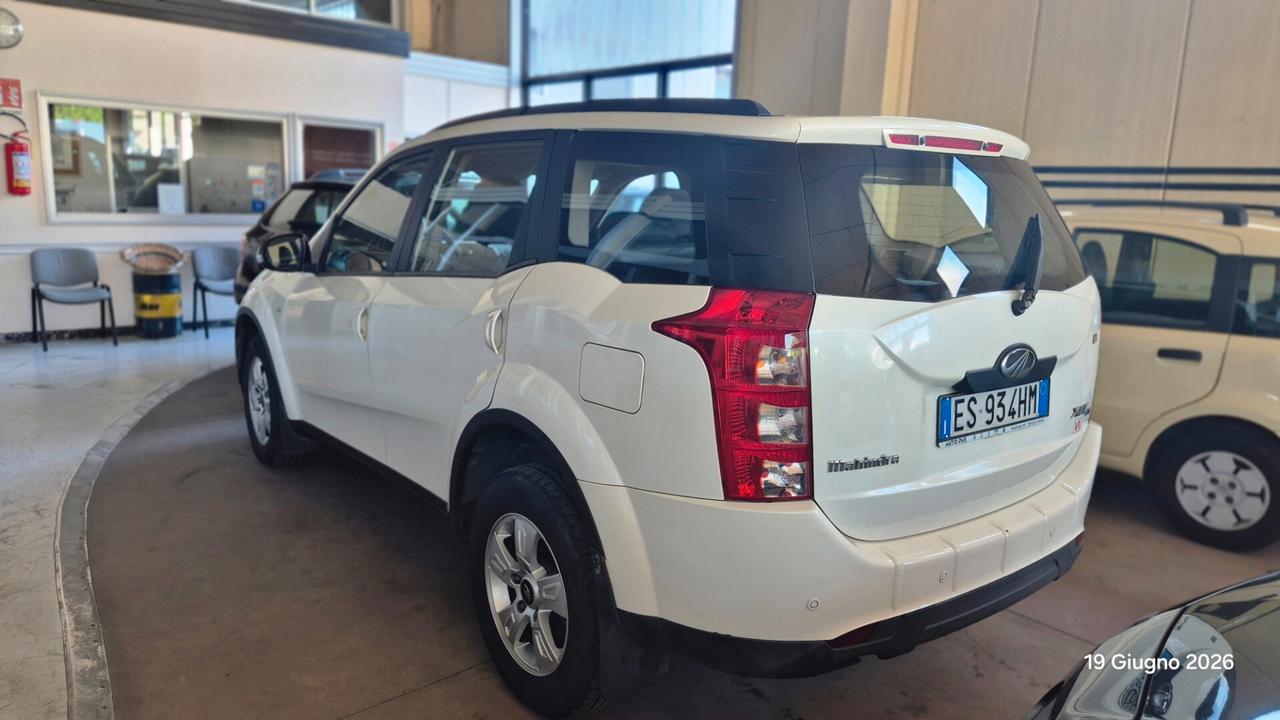 Mahindra XUV500 2.2 16V AWD W6 N1