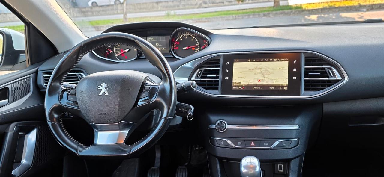 Peugeot 308 BlueHDi 120 S&S SW Business