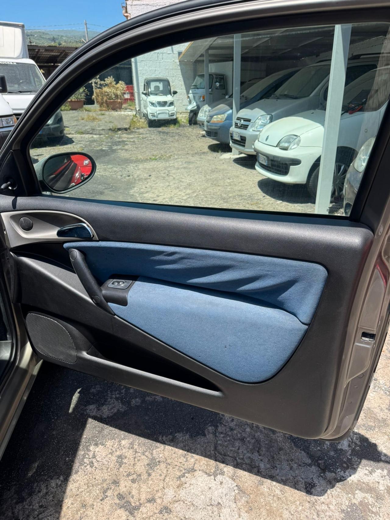 Lancia Ypsilon 1.3 Multijet 16V Platino