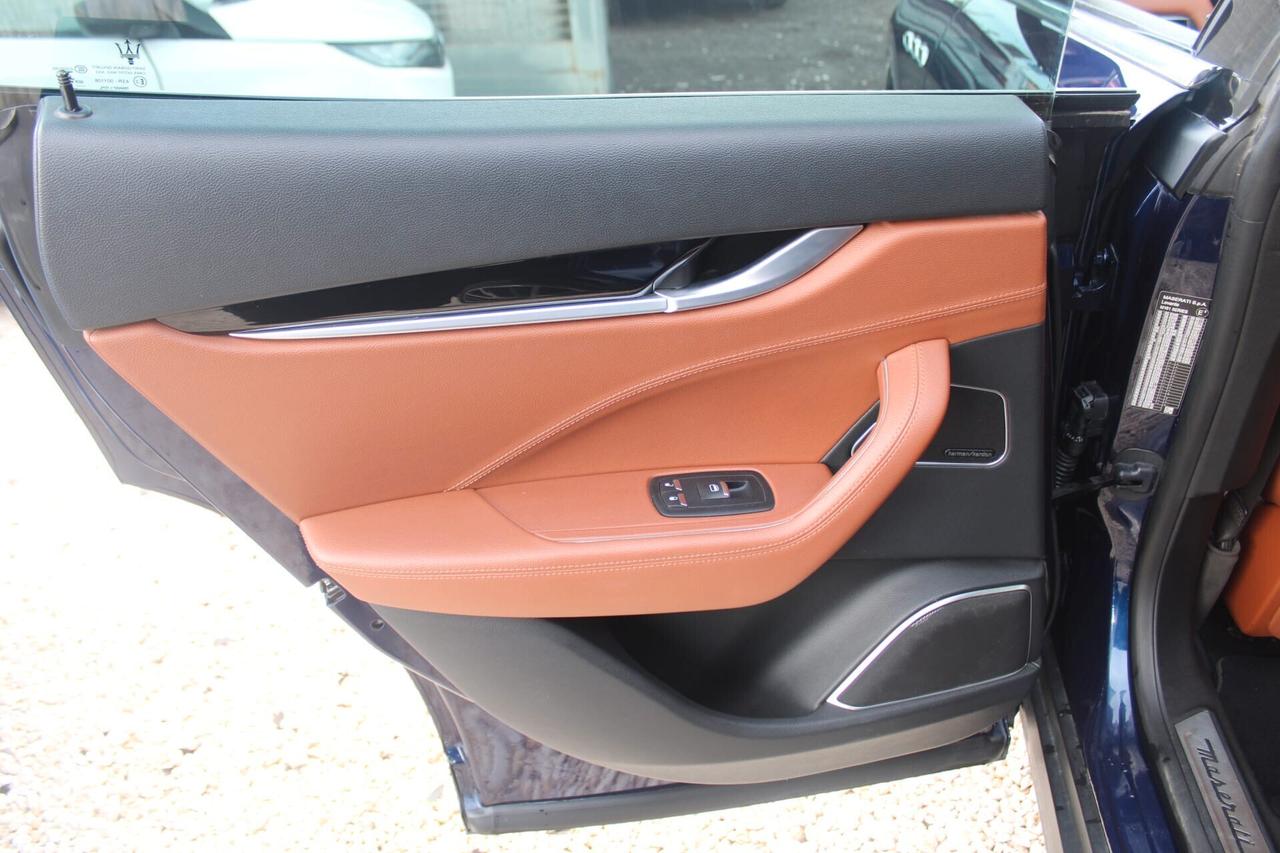 Maserati Levante V6 Diesel 275 CV AWD