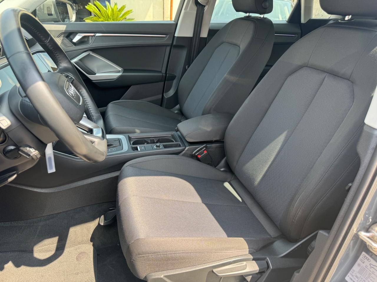 Audi Q3 35 TDI S tronic Business Advanced