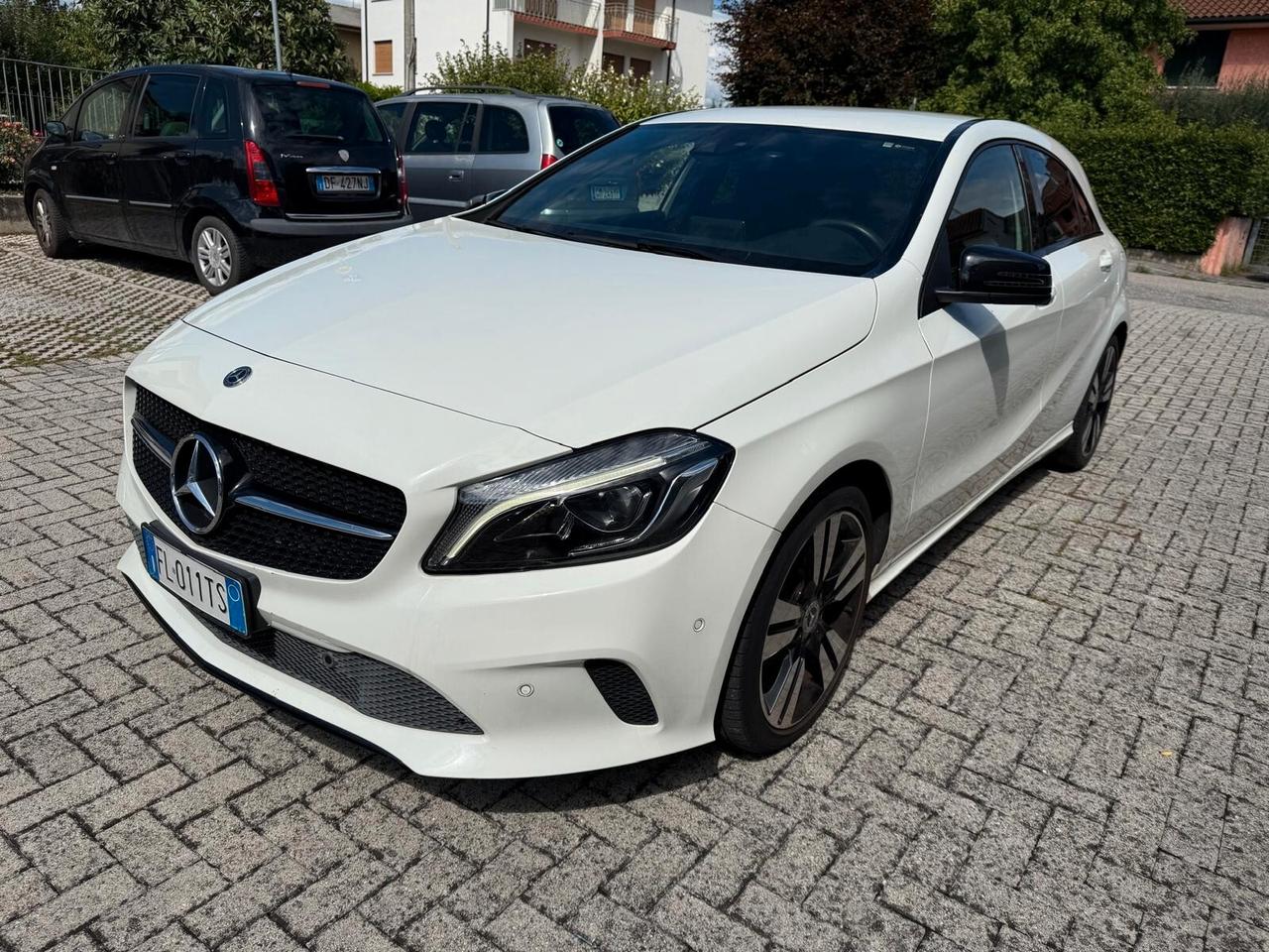 Mercedes A 180d Premium