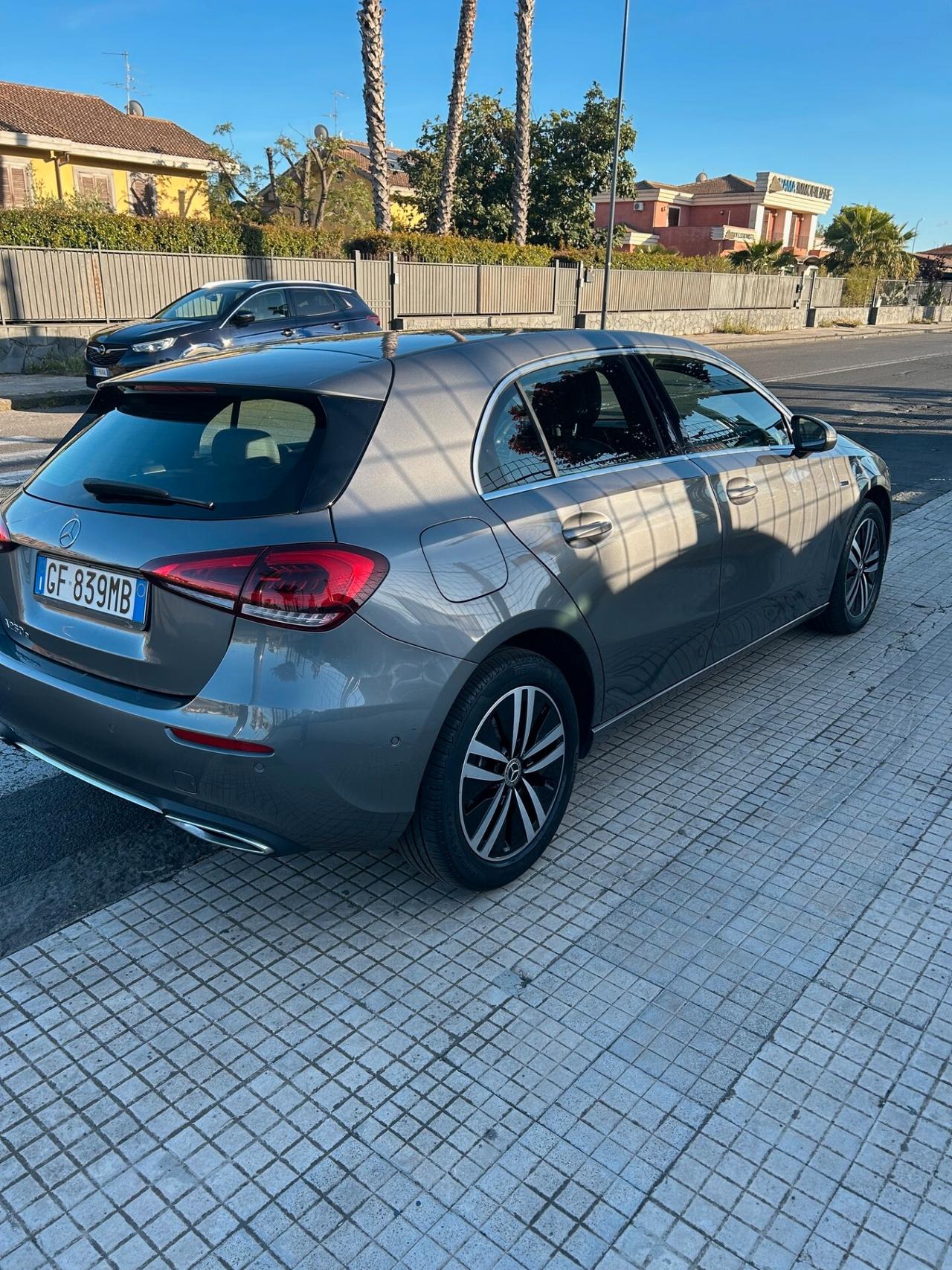 Mercedes-benz A 250 A 250 e Automatic EQ-Power Sport