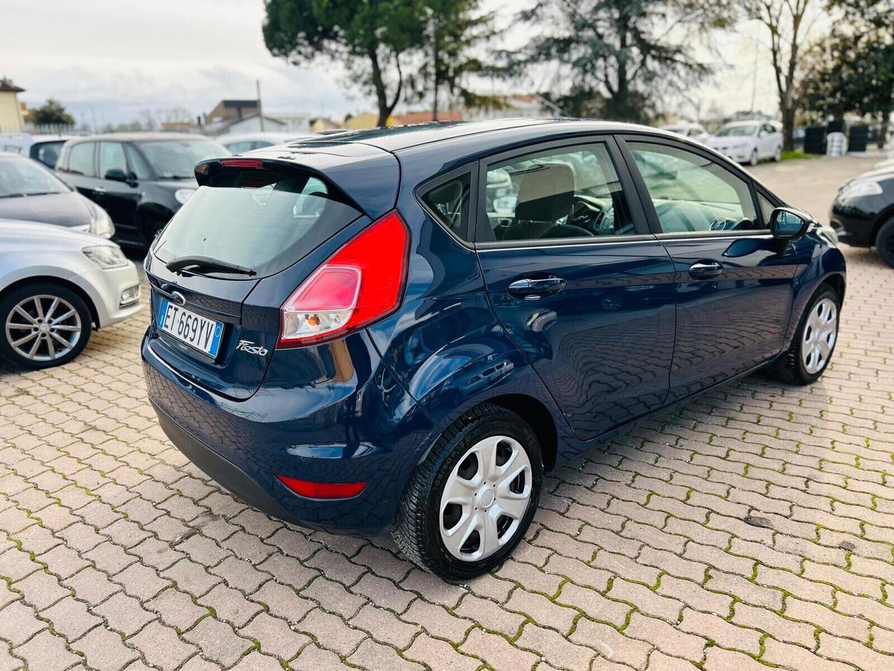 Ford Fiesta 1.5 TDCi 75CV 5 porte Titanium
