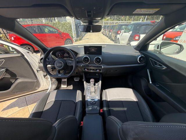 AUDI Q2 35 TFSI S-LINE MATRIX PANORAMA CERCHI 19" BLACK