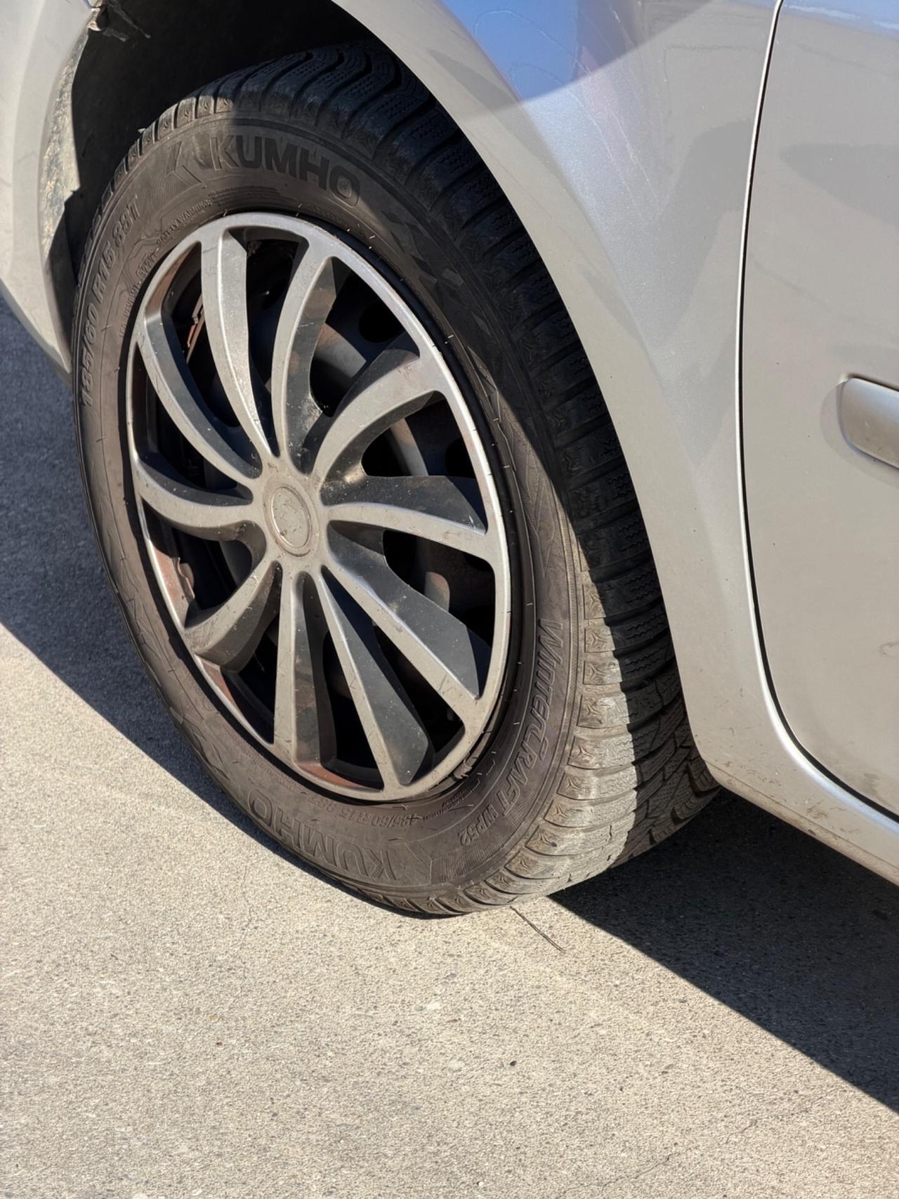 Renault Clio 1.2- Neopatentati- 5porte-garanzia 12mesi
