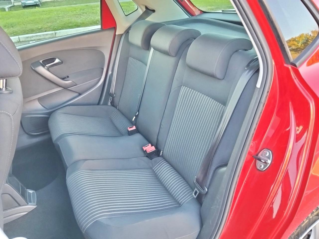 Volkswagen Polo 1.2 TSI 5 porte Highline*Cerchi*Neopatentati*Aux*Usb