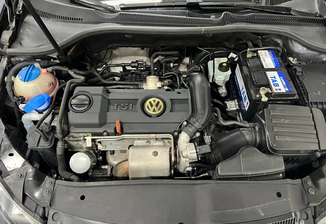 Volkswagen Golf 1.4 BENZINA