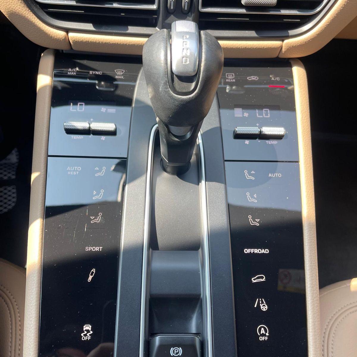 PORSCHE - Macan - 2.0 265CV PDK