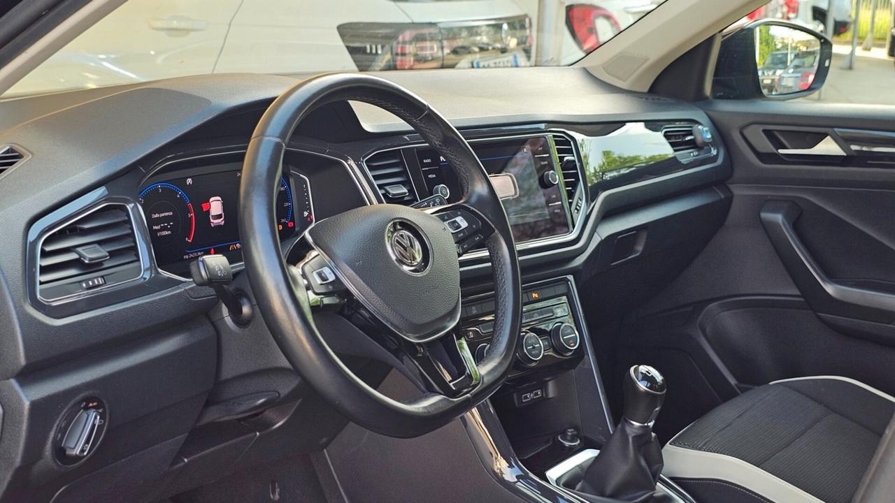 Volkswagen T-Roc 1.6 TDI 116cv full