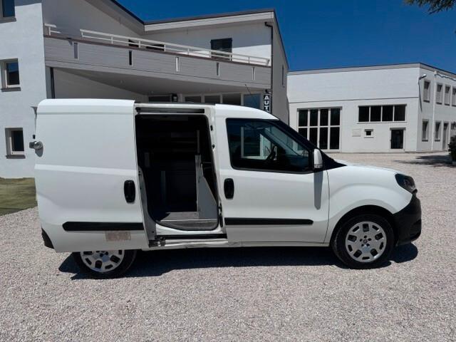 Fiat DOBLO' CARGO 1.4 T-JET - METANO - PORTATA 935kg EURO6