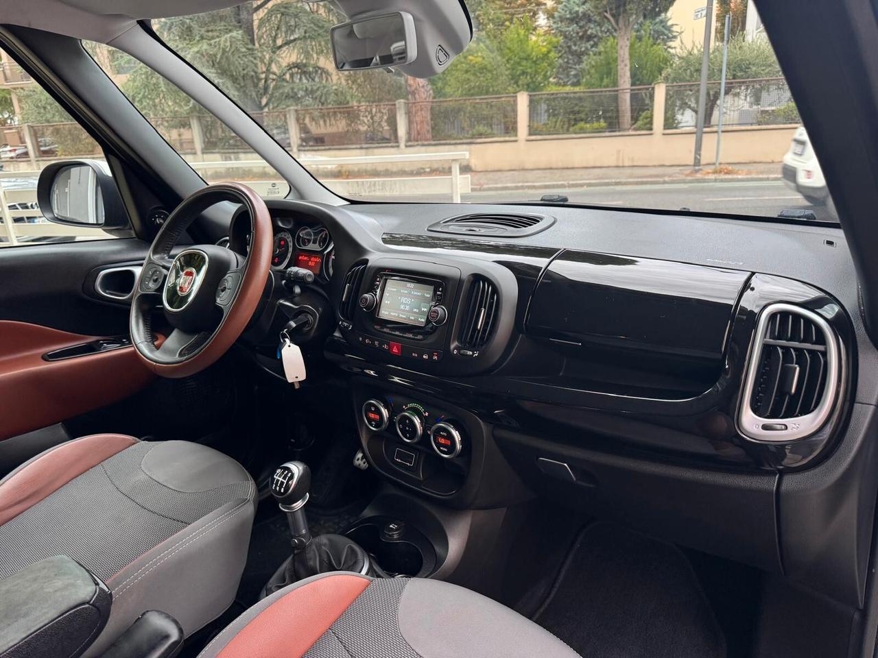 FIAT 500L 1.6 Multijet 120cv TREKKING NEOPATENTATI