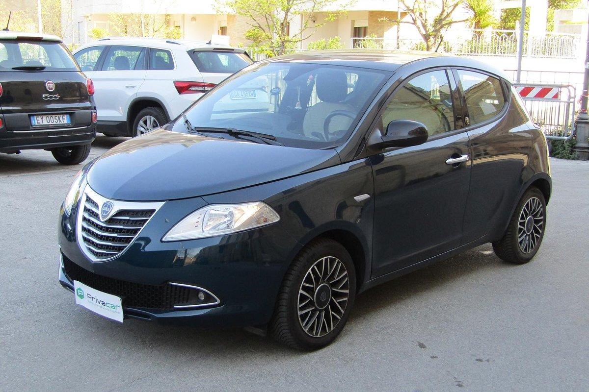 LANCIA Ypsilon 1.2 69 CV 5 porte 30th Anniversary