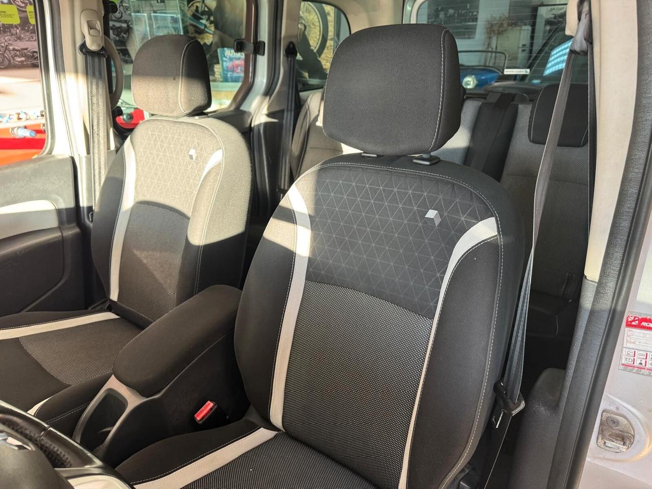 Renault Kangoo 1.5 dCi 90CV Limited AUTOCARRO FATTURABILE 5 POSTI PERFETTO!!!