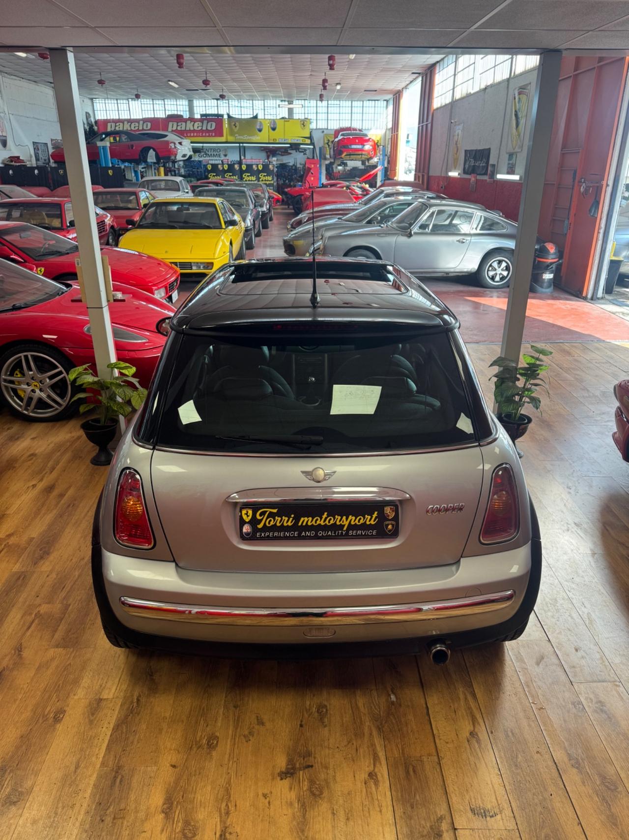 Mini 1.6 Cooper doppio tetto panoramico ottime condizioni