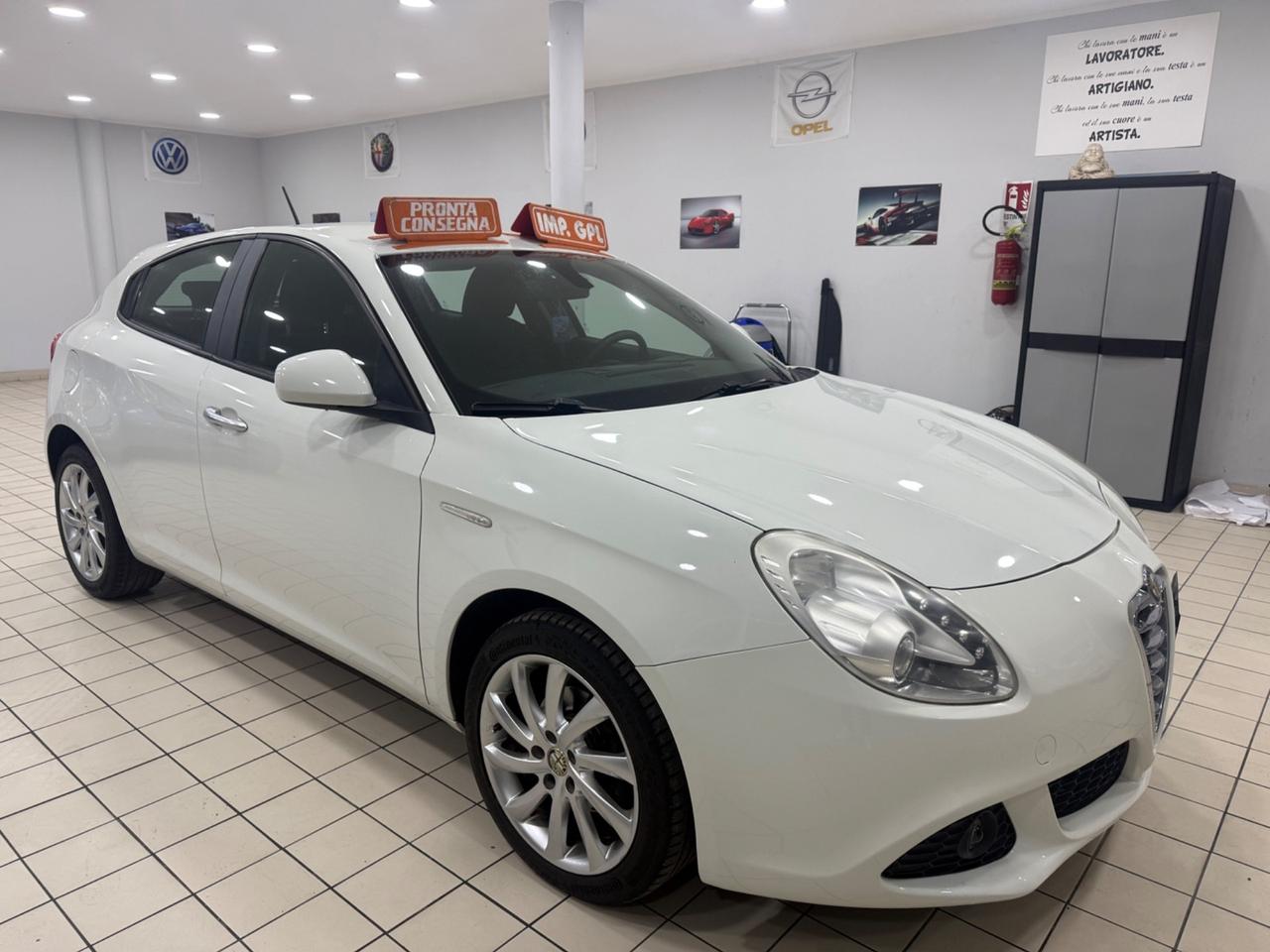 Alfa Romeo Giulietta 1.4 gpl 2013
