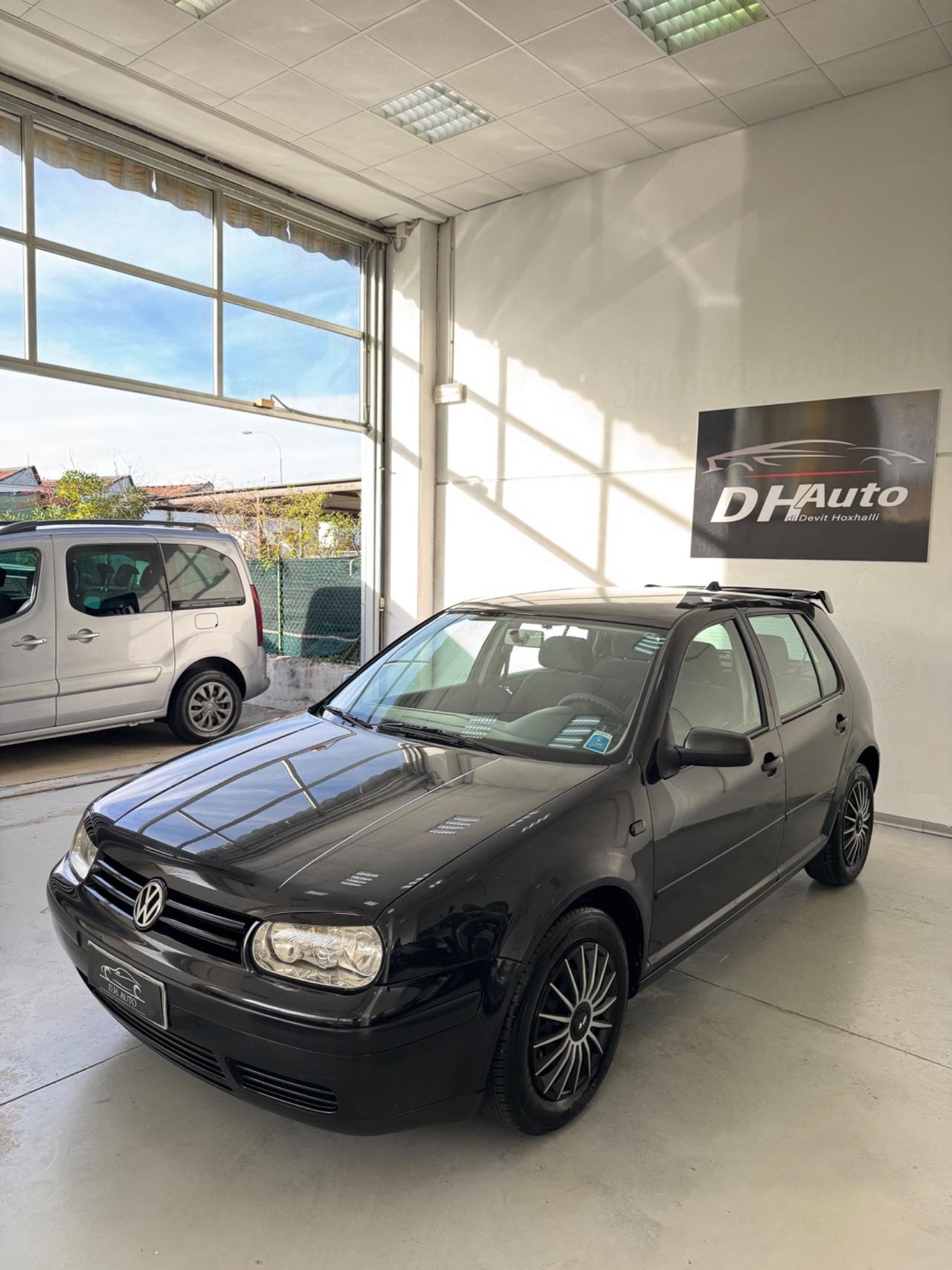 Volkswagen Golf 1.6 cat 5 porte