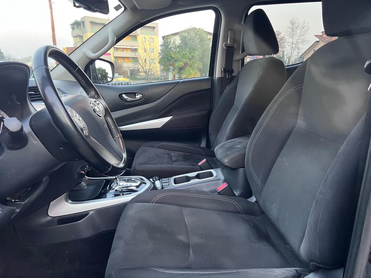 Nissan Navara 2.3 dCi 190 CV 7AT 4WD Double Cab Tekna