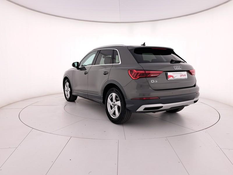 Audi Q3 35 2.0 tdi business advanced s-tronic