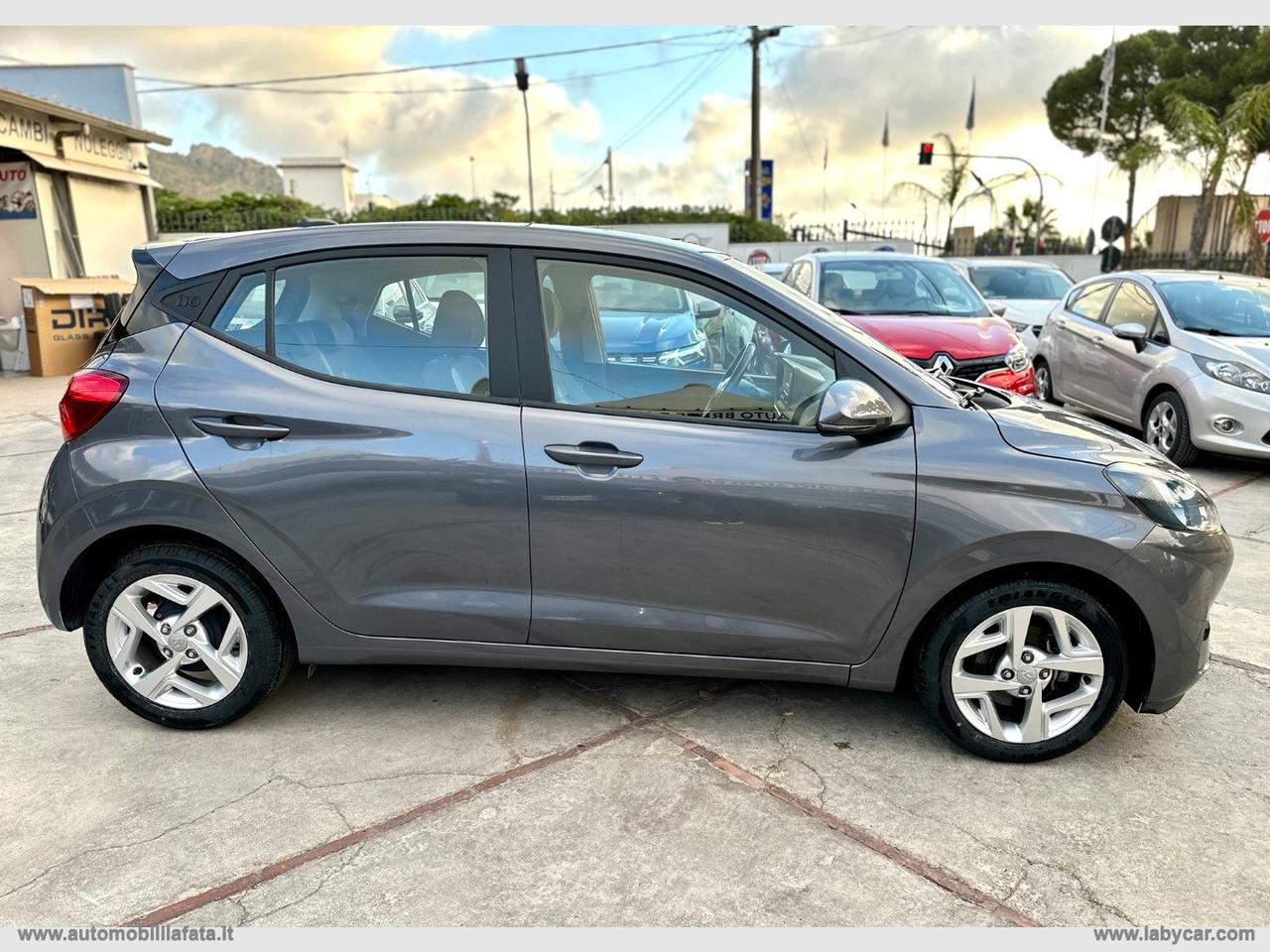 HYUNDAI i10 1.0 MPI Tech 26.000 KM