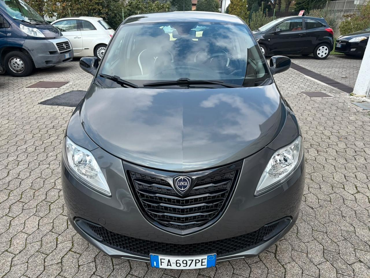 Lancia Ypsilon 1.2 69 CV 5 porte Gold*EURO6*NEOPATENTATI
