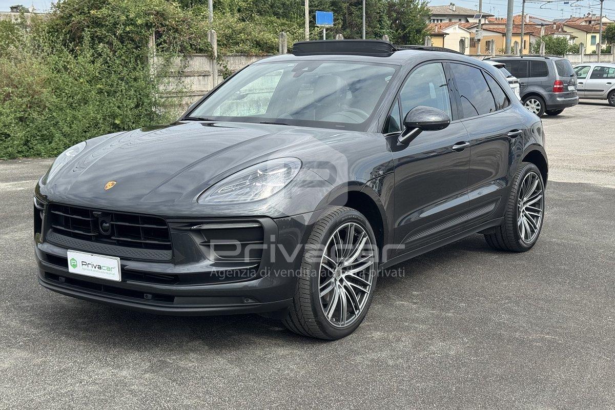 PORSCHE Macan 2.0