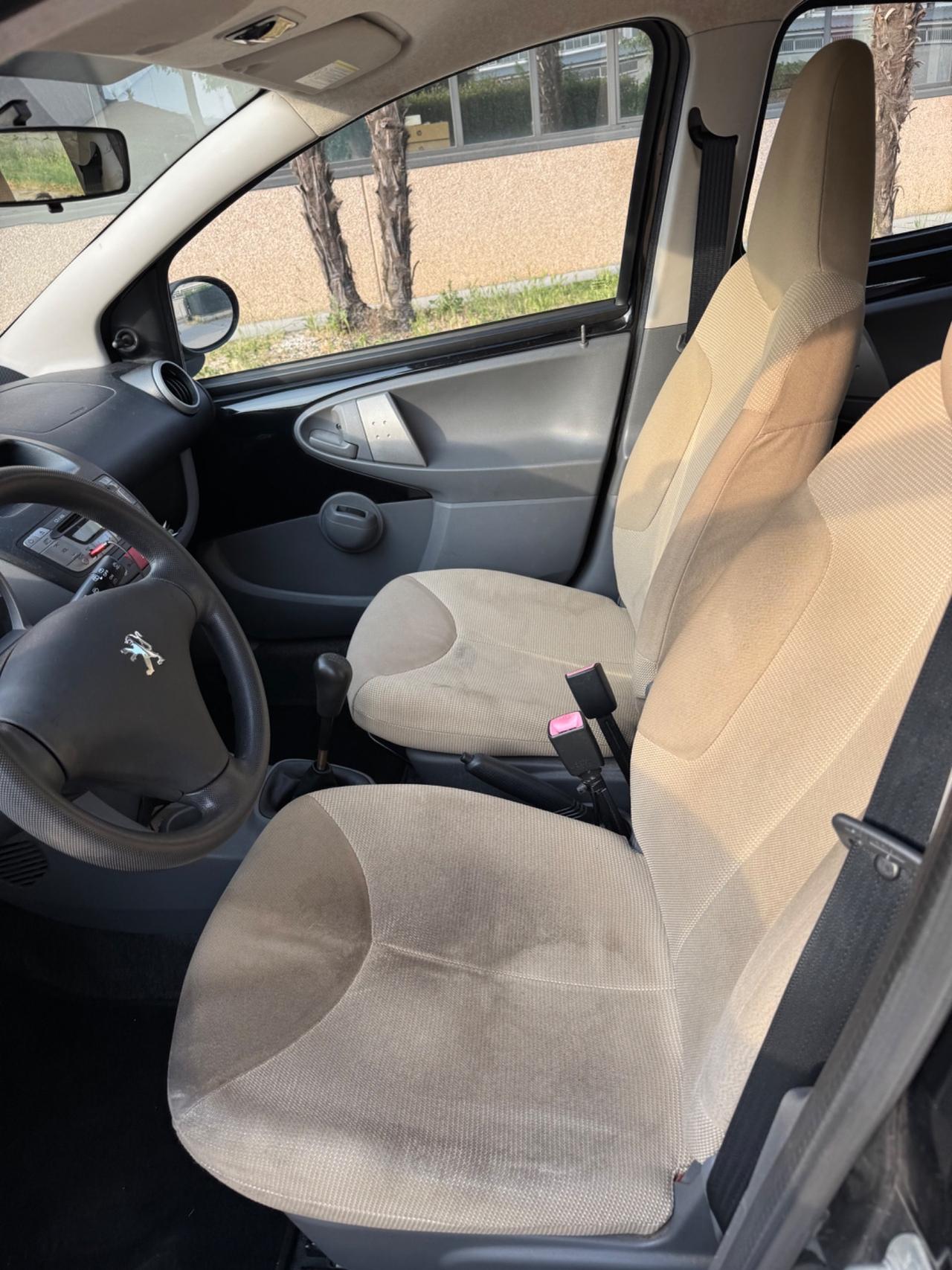 Peugeot 107 1.0 68CV 5p 2008