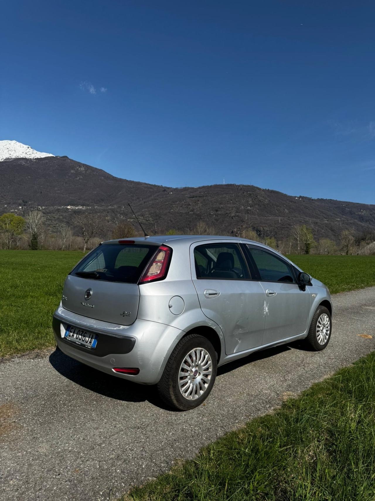 Fiat Punto Evo 5 porte BENZINA/METANO PERFETTA